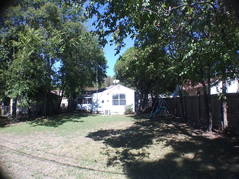 3 BEDROOMS  |  2 FULL BATHS  |  1,721 SQ FT  |  .27 ACRE HEATING: GAS HEATING: GAS AMENETIES / APPLIANCES: Dishwasher, Stove / Oven Hardwood Flo