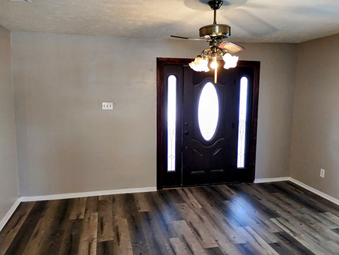 3 BEDROOMS&nbsp; |&nbsp; 2 FULL BATHS&nbsp; |&nbsp; 1,721 SQ FT&nbsp; |&nbsp; .27 ACRE HEATING: GAS HEATING: GAS AMENETIES / APPLIANCES: Dishwasher, Stove / Oven Hardwood Flo